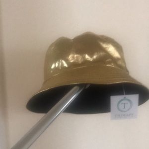 NEW 2-way Metallic GOLD / BLACK in one hat